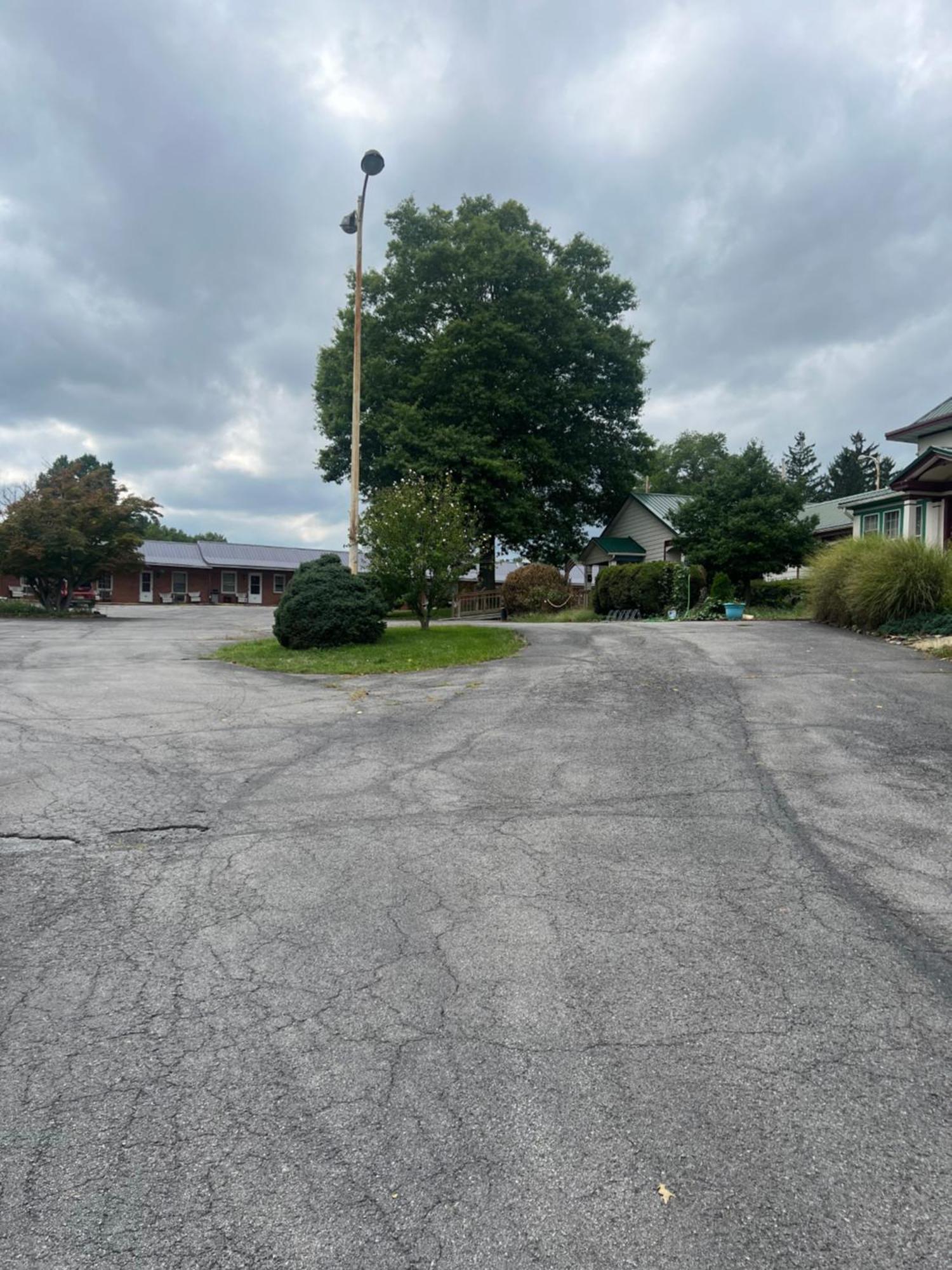 Potomac River Motel Hancock Bagian luar foto